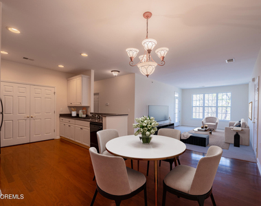 539 Sophee Lane - Photo Thumbnail 32