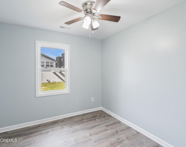 40 Bay Shore Drive - Photo Thumbnail 7
