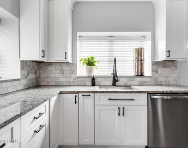 315 Newark Avenue - Photo Thumbnail 1
