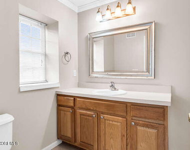 315 Newark Avenue - Photo Thumbnail 5