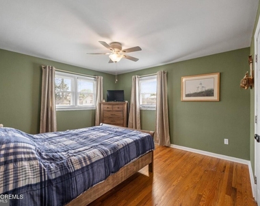 60 Maryland Avenue - Photo Thumbnail 20