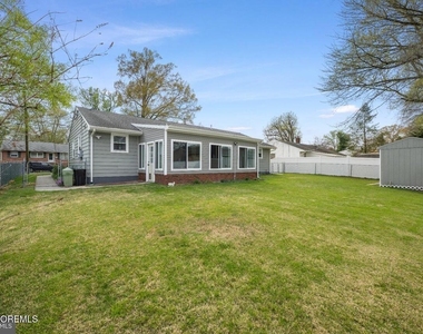 60 Maryland Avenue - Photo Thumbnail 24