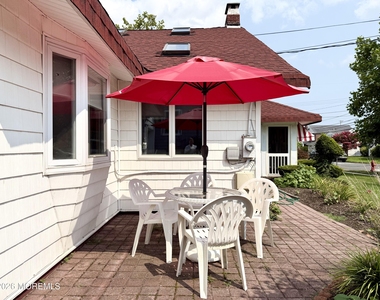 1711 Snyder Avenue - Photo Thumbnail 19