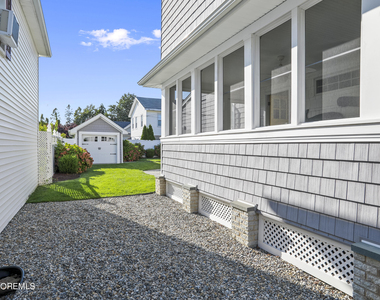 303 B Street - Photo Thumbnail 72