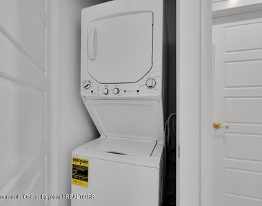 303 B Street - Photo Thumbnail 37