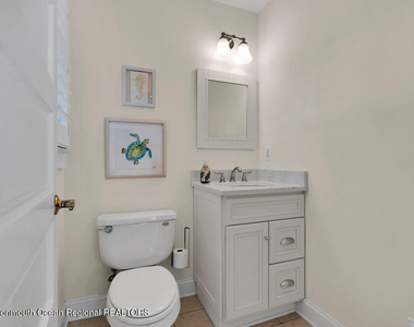 303 B Street - Photo Thumbnail 33