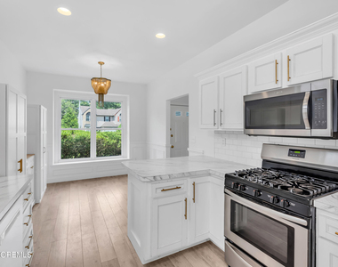 19 Longbrook Lane - Photo Thumbnail 13