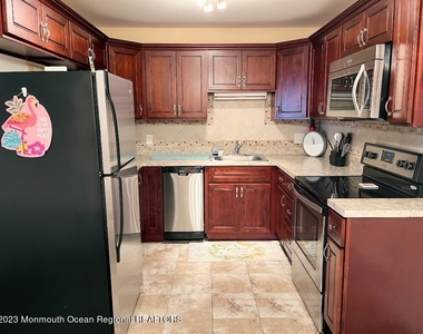 1187 Ocean Avenue - Photo Thumbnail 4