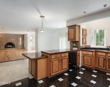 18 Seven Oaks Drive - Photo Thumbnail 10