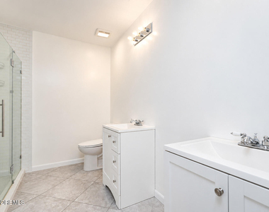 10 Madison Court - Photo Thumbnail 14