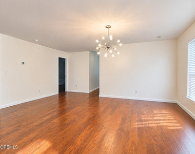 10 Madison Court - Photo Thumbnail 4