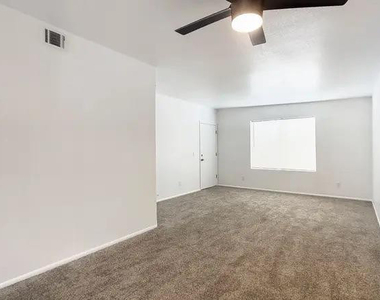 1735 W Cortez -- - Photo Thumbnail 9