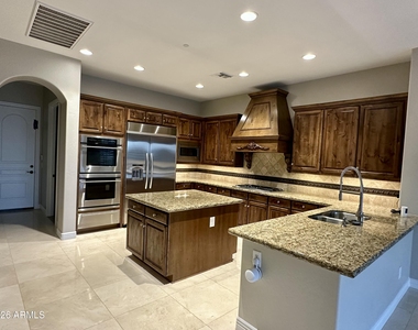 17388 N 101st Way - Photo Thumbnail 20