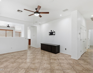 3822 W Adamanda Court - Photo Thumbnail 5