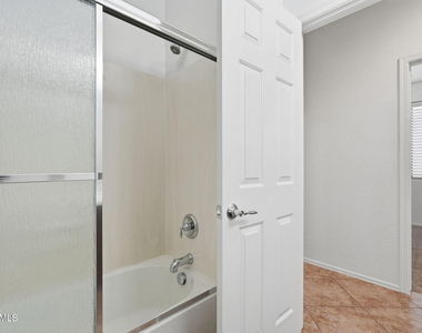 3822 W Adamanda Court - Photo Thumbnail 29