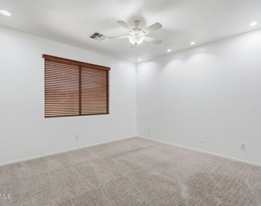 3822 W Adamanda Court - Photo Thumbnail 23