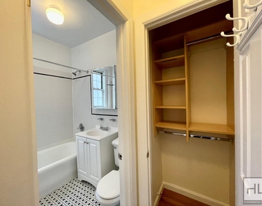 West 13 Street - Photo Thumbnail 1