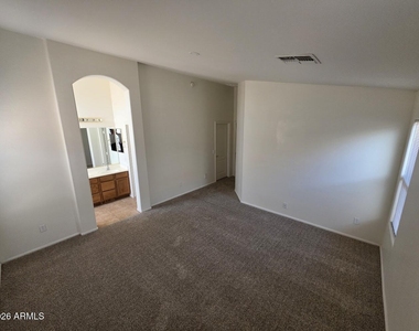 5532 W Southgate Avenue - Photo Thumbnail 17