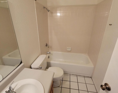 154 W 5th Street - Photo Thumbnail 8