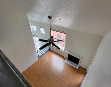 154 W 5th Street - Photo Thumbnail 11