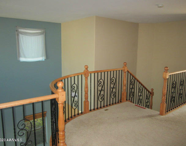8909 S 58th Lane - Photo Thumbnail 9