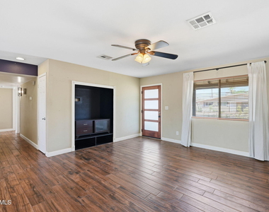 1239 W Elna Rae Street - Photo Thumbnail 5