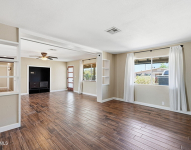 1239 W Elna Rae Street - Photo Thumbnail 10