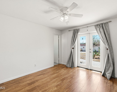 1239 W Elna Rae Street - Photo Thumbnail 20