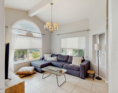 6516 N Via Divina -- - Photo Thumbnail 12