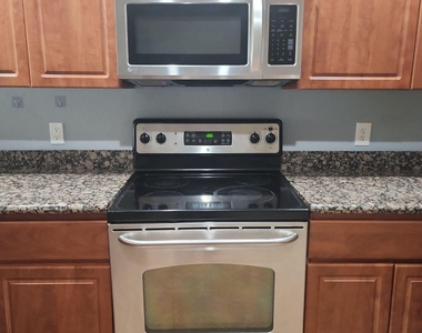 705 W Queen Creek Road - Photo Thumbnail 22