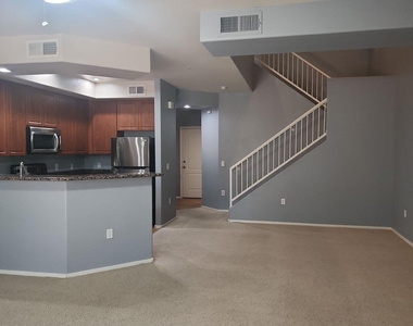 705 W Queen Creek Road - Photo Thumbnail 34