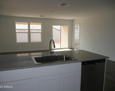 1397 E Peggy Drive - Photo Thumbnail 7