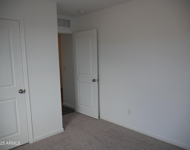 1397 E Peggy Drive - Photo Thumbnail 35