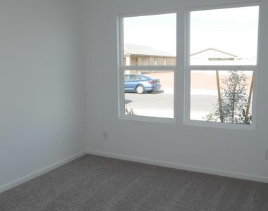 1397 E Peggy Drive - Photo Thumbnail 16