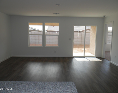 1397 E Peggy Drive - Photo Thumbnail 12