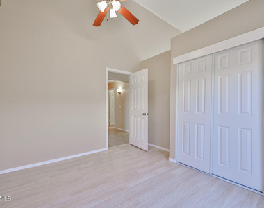 16176 W Statler Street - Photo Thumbnail 24