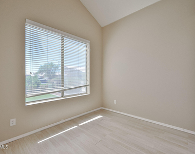 16176 W Statler Street - Photo Thumbnail 25