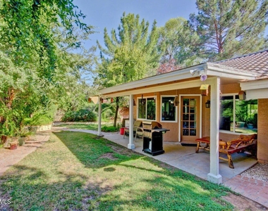 1132 E Linda Lane - Photo Thumbnail 1