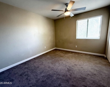 1529 E Edgewater Drive - Photo Thumbnail 18