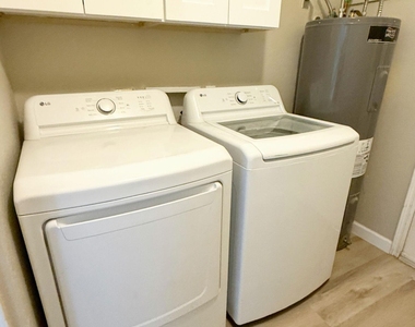 1529 E Edgewater Drive - Photo Thumbnail 26