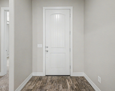 8833 S 167th Lane - Photo Thumbnail 9