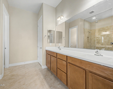 8833 S 167th Lane - Photo Thumbnail 25