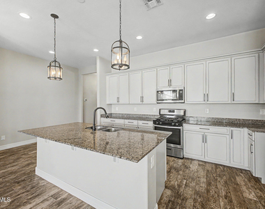 8833 S 167th Lane - Photo Thumbnail 19