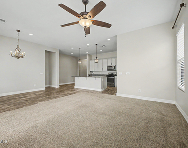 8833 S 167th Lane - Photo Thumbnail 12