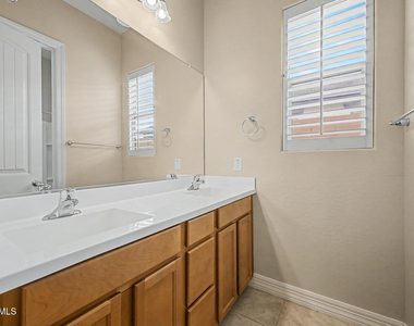 8833 S 167th Lane - Photo Thumbnail 31