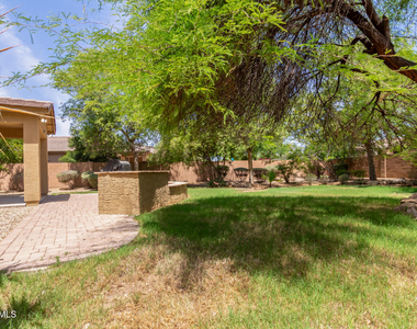 15204 W Westview Drive - Photo Thumbnail 33