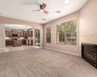 15204 W Westview Drive - Photo Thumbnail 9