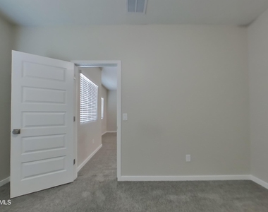 4539 E Grandview Street - Photo Thumbnail 10