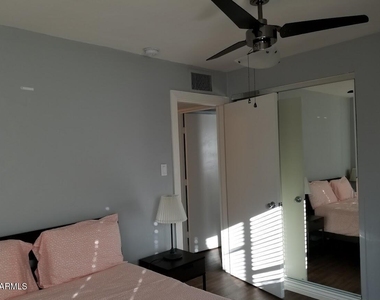 830 N 6th Avenue - Photo Thumbnail 8