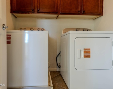 2051 E Carla Vista Drive - Photo Thumbnail 25